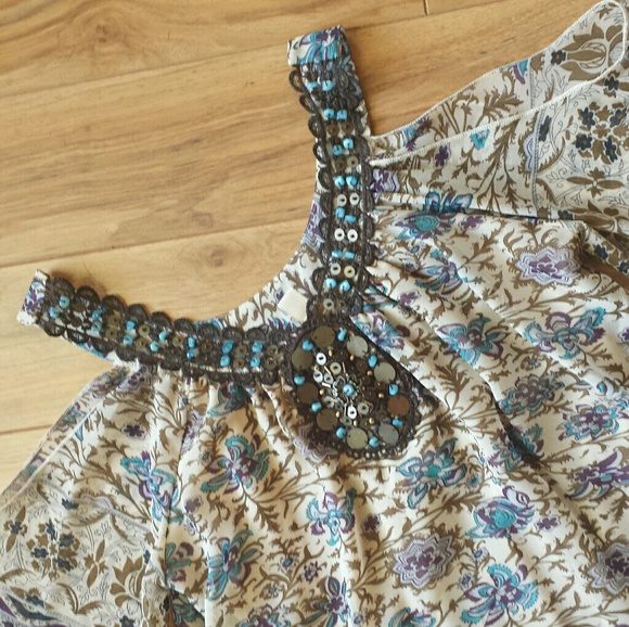 Cold Shoulder dress from Francescas - Picture 2 of 6